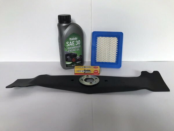 Etesia PBE Lawnmower Service Kit With Blade And Washer